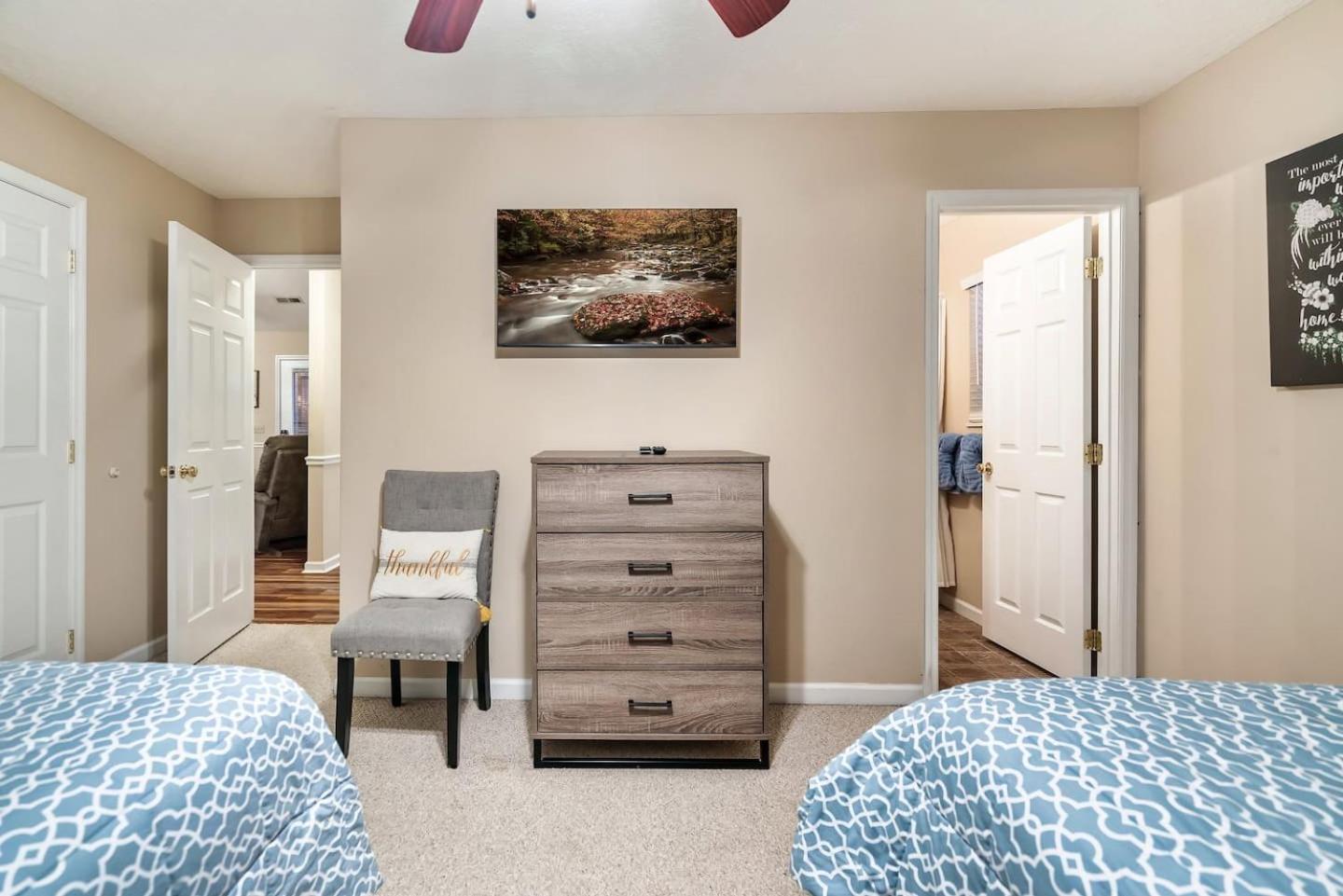 1 Mile To Pkwy, Pets, Hot Tub, Creekside, Porch Villa Pigeon Forge Exterior photo